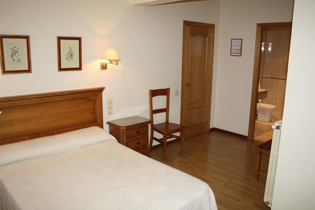 Hotel Mar De Aragon Caspe Phòng bức ảnh