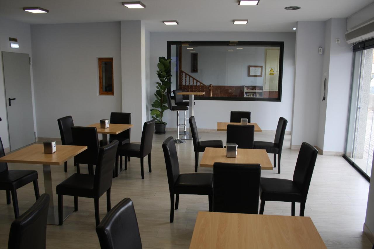 Hotel Mar De Aragon Caspe Ngoại thất bức ảnh